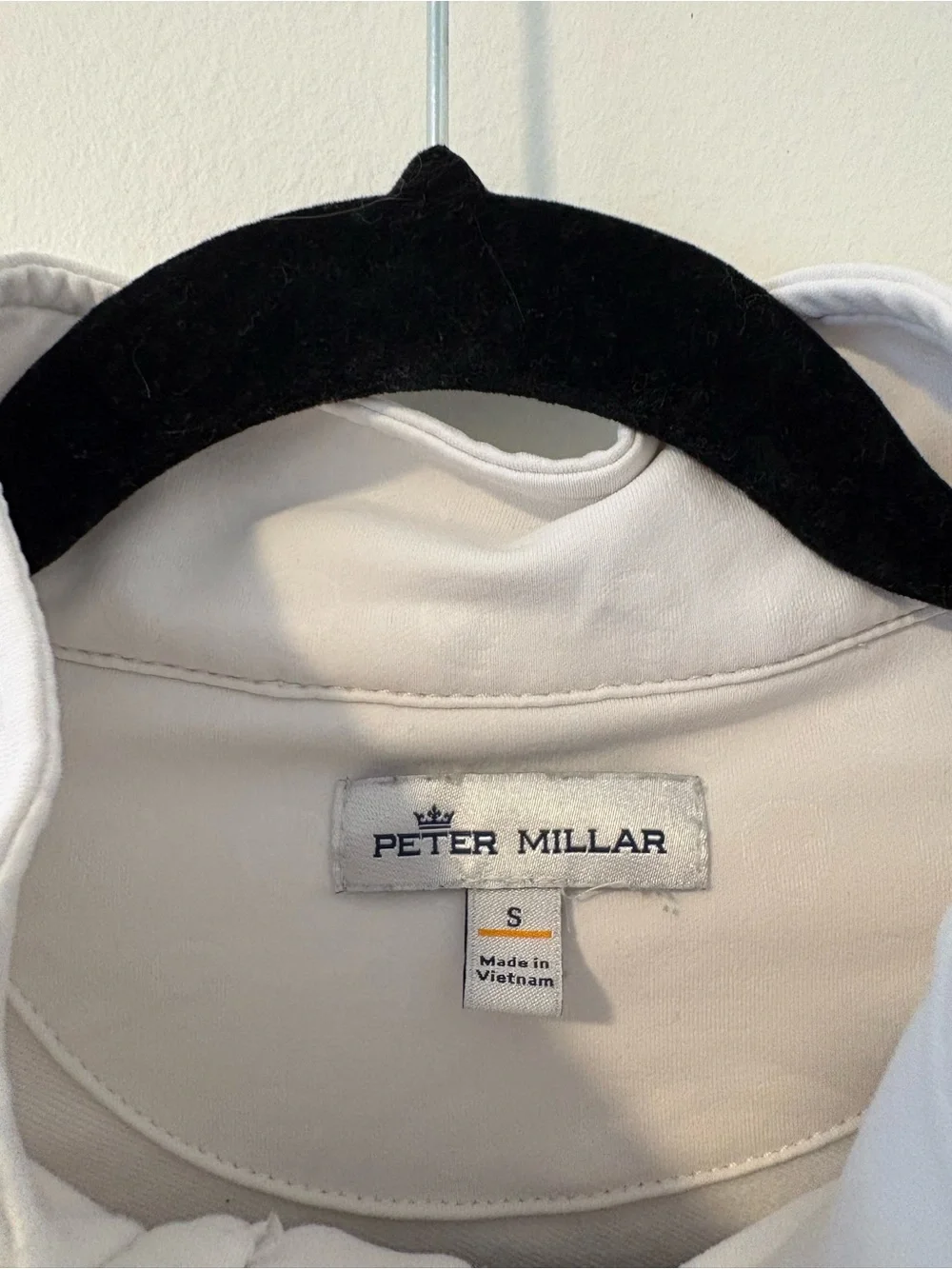 Peter Millar small flaw